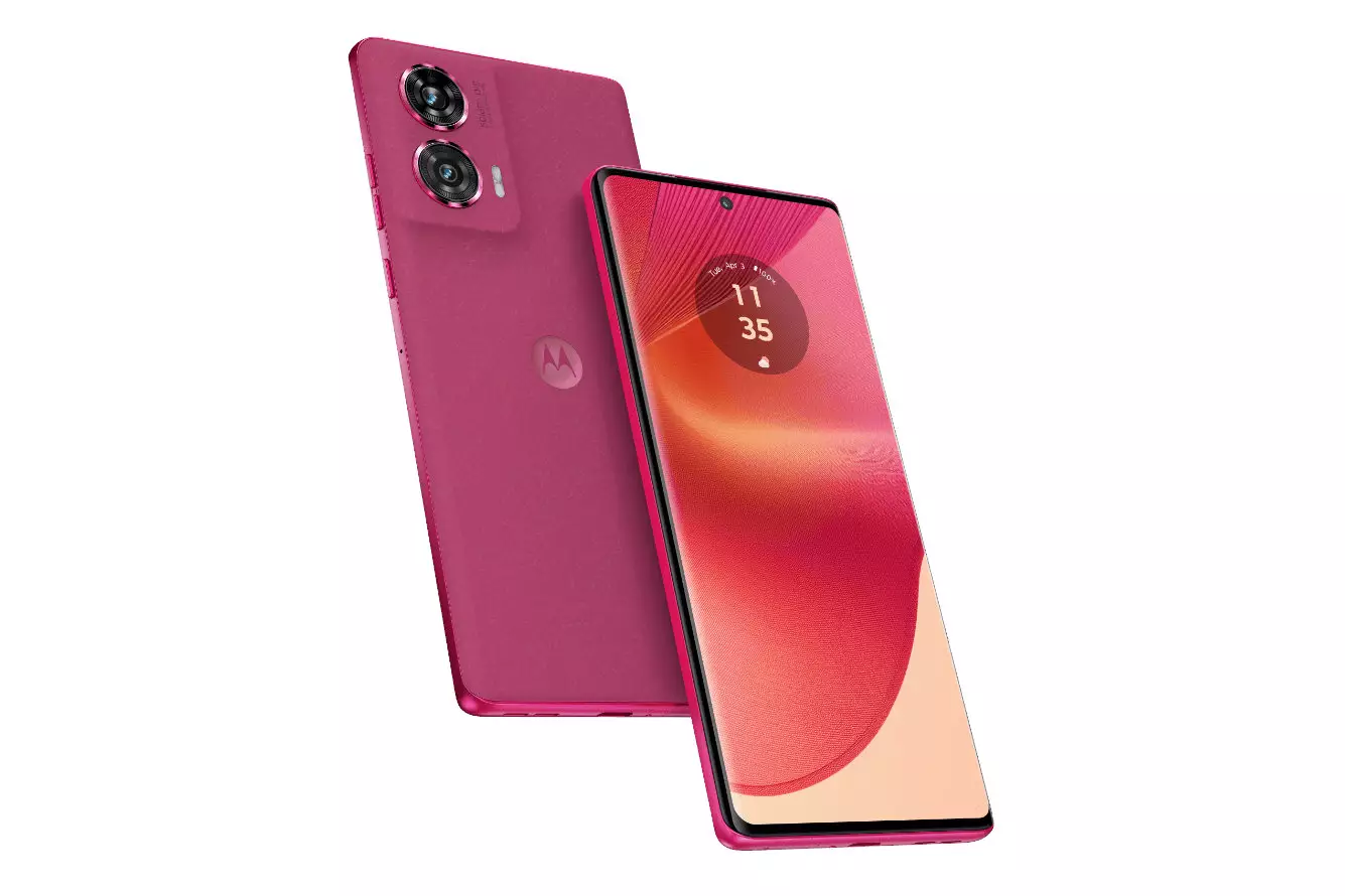 نمای پشت و جلو از چپ گوشی موبایل موتورولا مدل EDGE 50 FUSION ظرفیت 512 رم 12 گیگابایت 