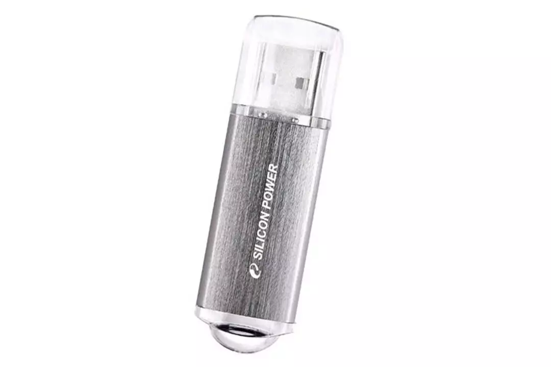 فلش مموری سیلیکون پاور مدل Ultima 2 I_Series USB 2.0 ظرفیت 32 گیگابایت رنگ نقره ای