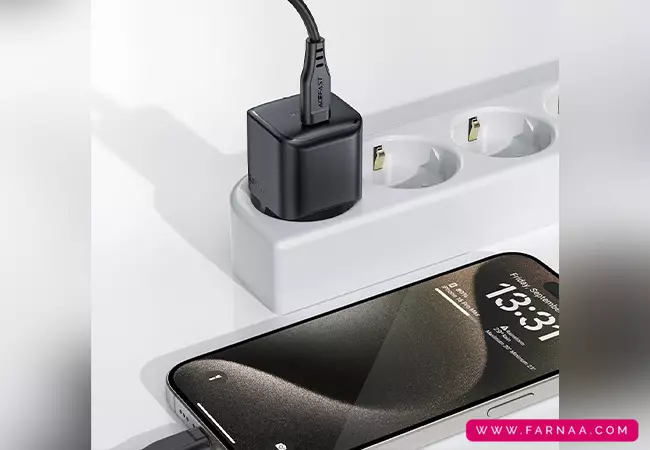 شارژر دیواری ایس فست مدل A77 توان 30 وات